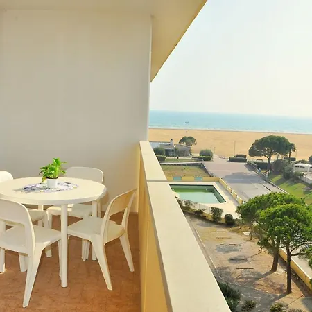 Apartment Find Peace Near The Sea In Our Welcoming Flat *